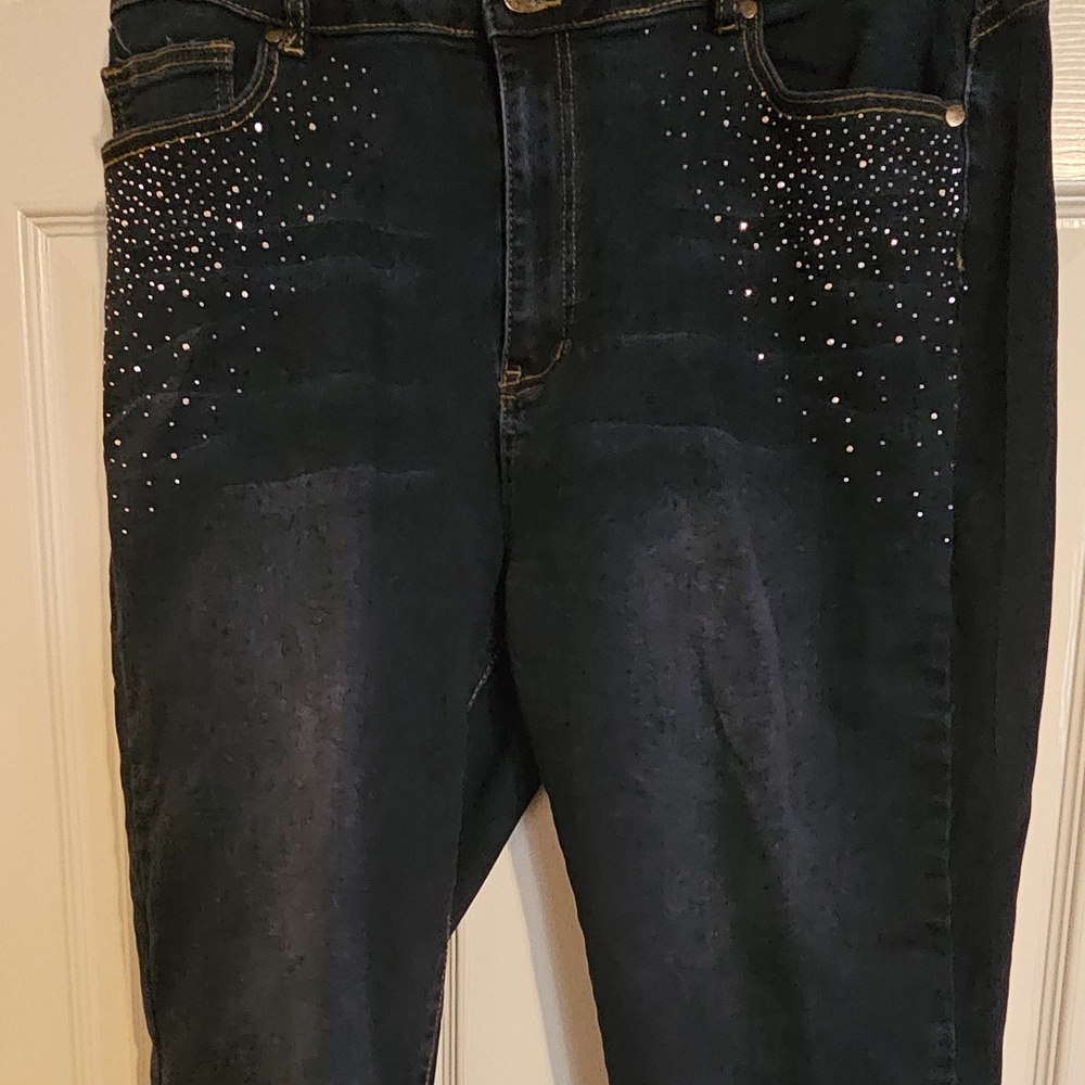 Elegant Black Studded Women's Jeans